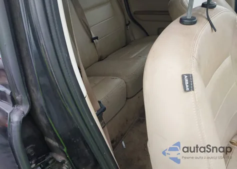 2008 Ford Escape Limited из США, поврежденный, VIN 1FMCU04158KC38992